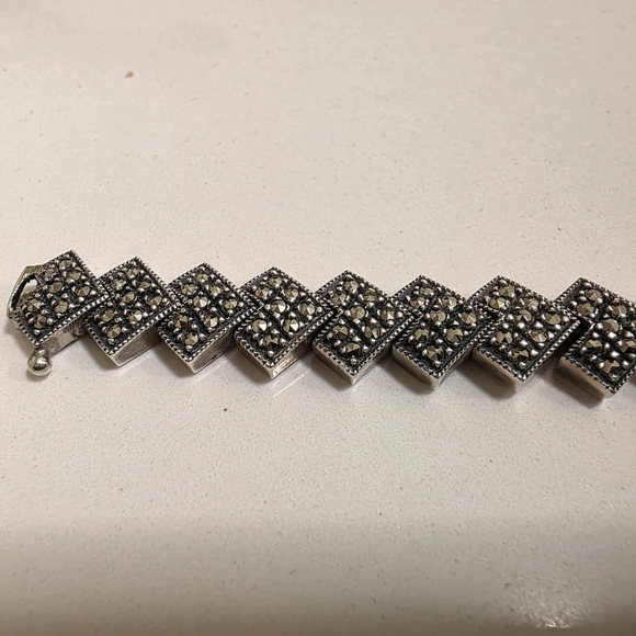 🔥Marcasite Sterling Silver Bracelet and Earring Bundle - Picture 10 of 14